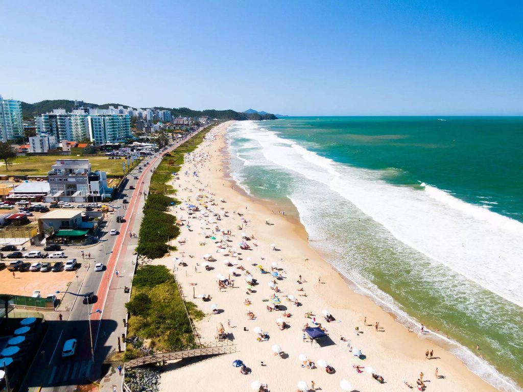 Praia Brava vista do alto